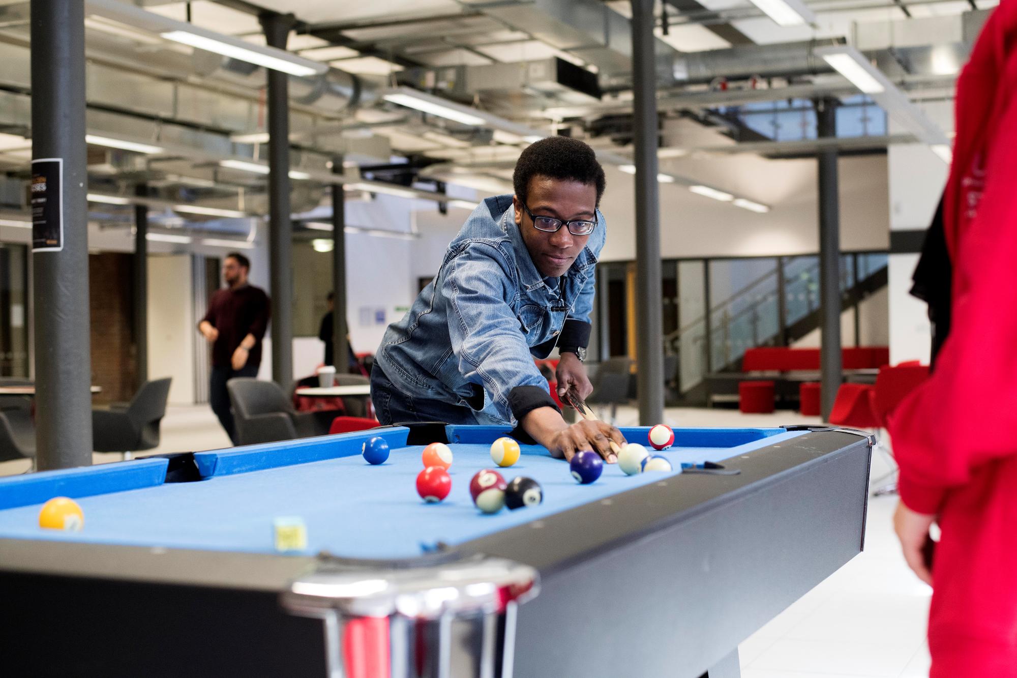 burnley-social-space-pool