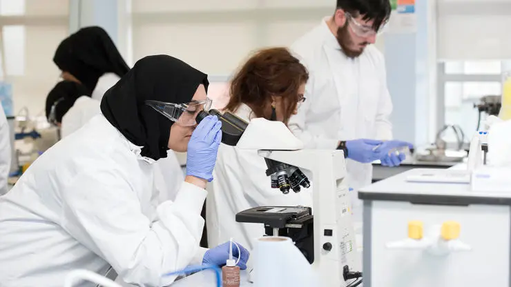 Students working in our laboratory facilities