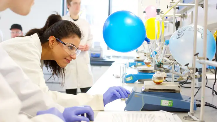 Chemistry student conducting an experiment in our lab facilities 