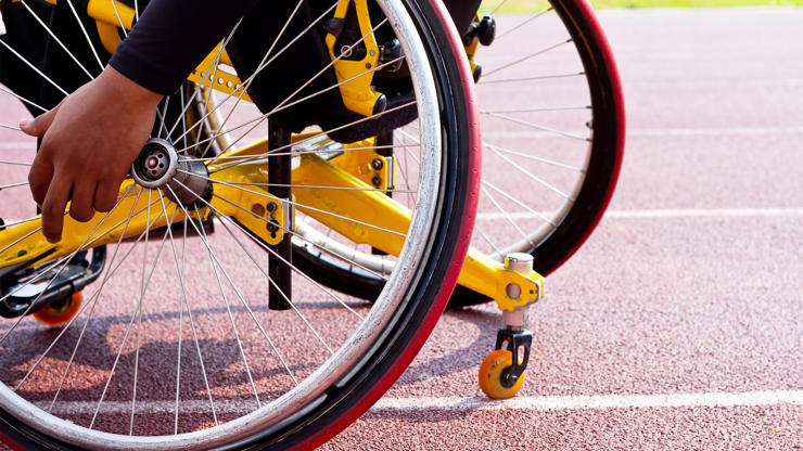coach-disabled-people-in-sport