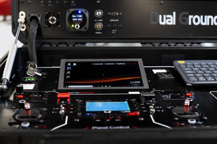 Dual control ground station