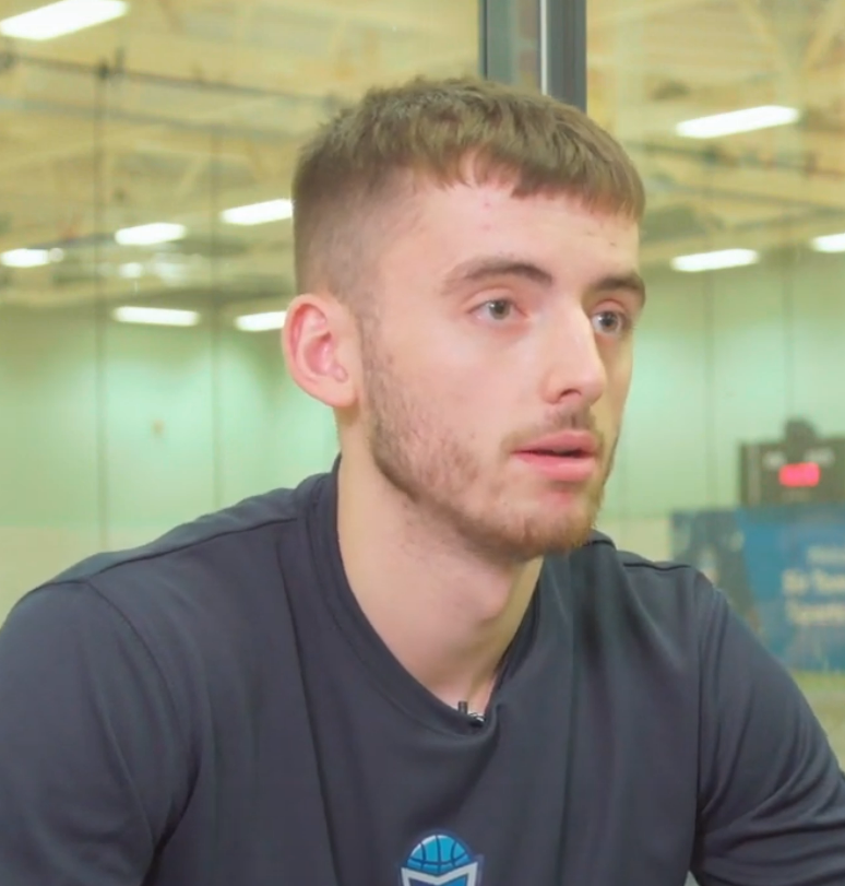 Joe Heyes Mens Basketball