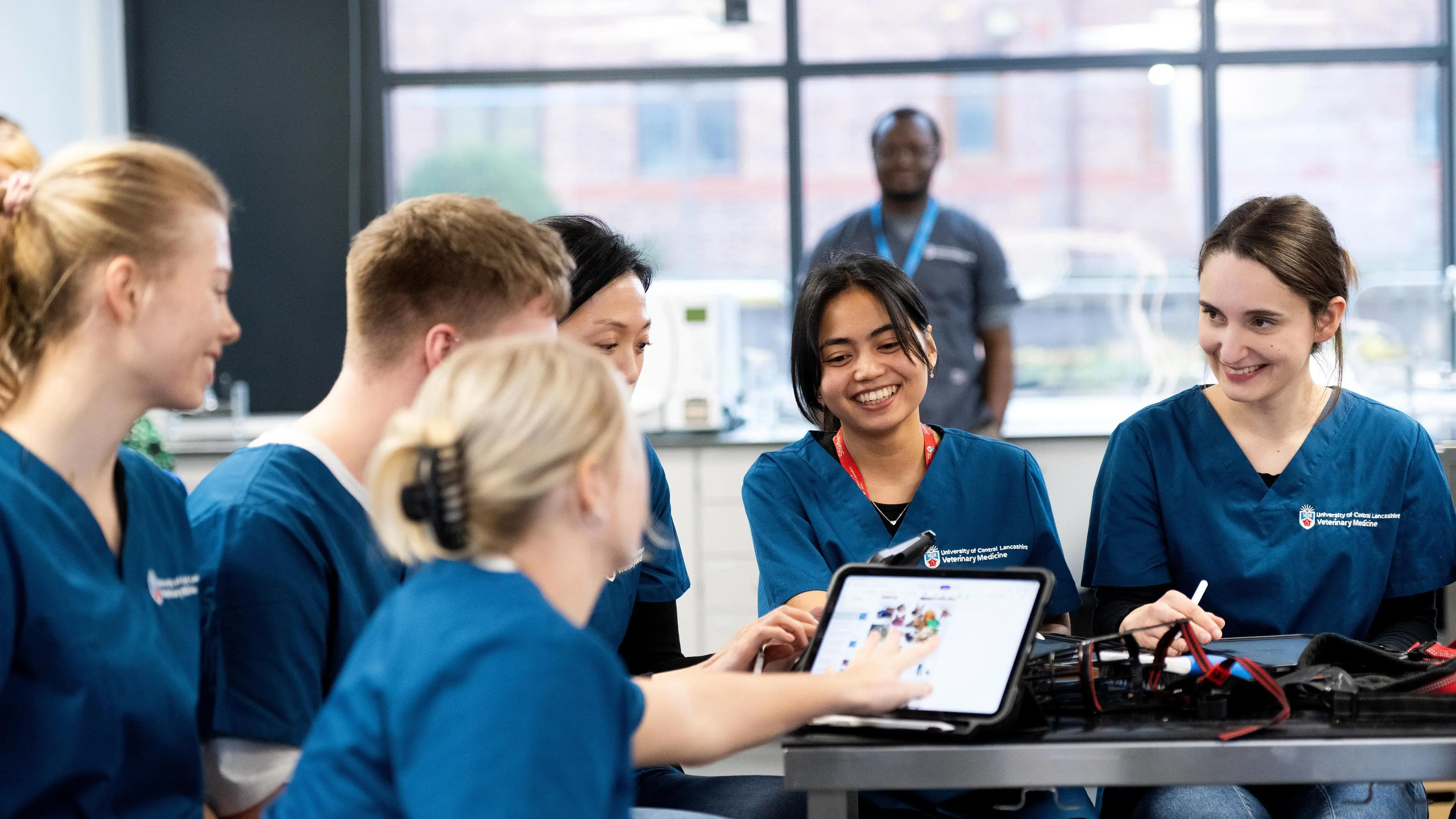 Vet Students on iPads
