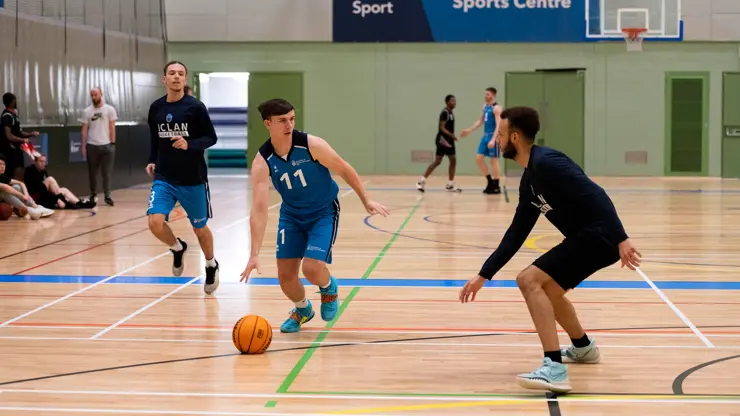 The basketball trials welcomed beginners and experienced players.