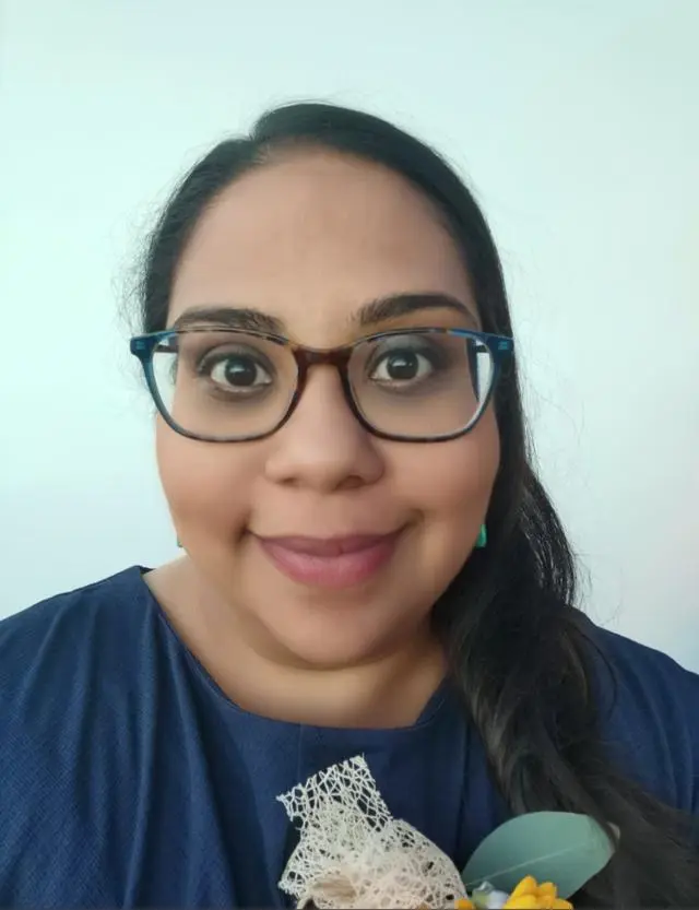 Headshot of Janani Sivabalan
