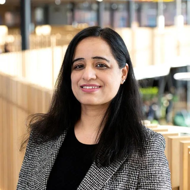 Headshot of Dr Gargi Soni