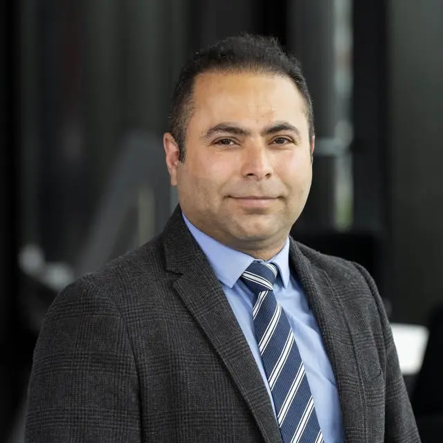 Headshot of Dr Hamid Reza Nasriani