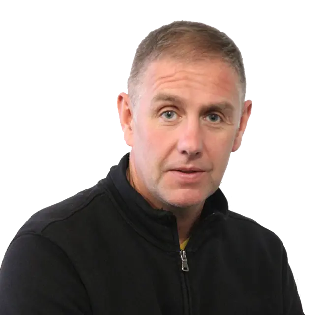 Headshot of Jason Kearns