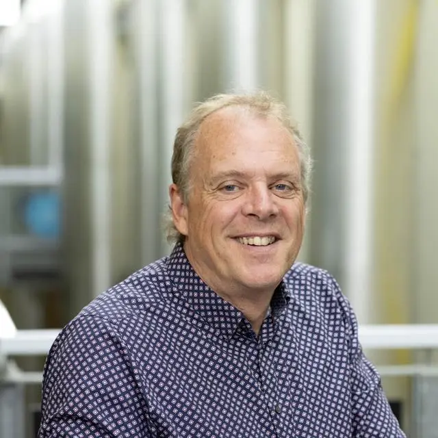 Headshot of Paul Simmons