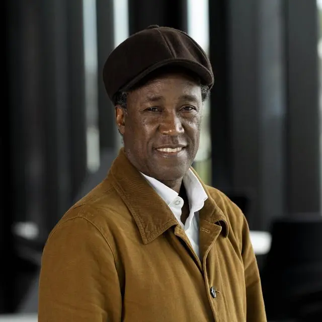 Headshot of Dr Wilbert Sinzara