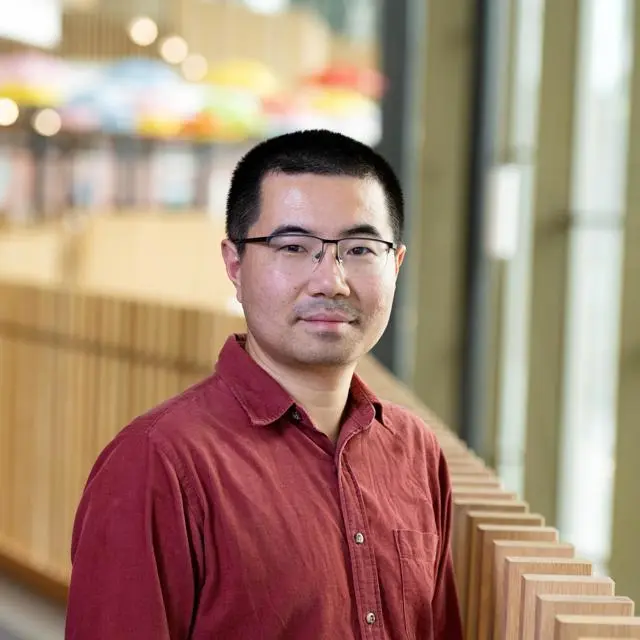 Headshot of Dr Zhaotao  Tan