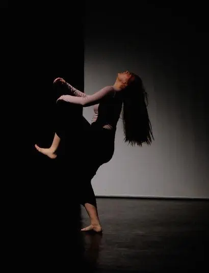 Hazel dancing
