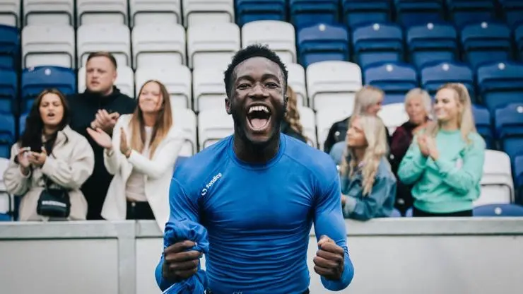 Sidi Sanogo-Fofana celebrating 