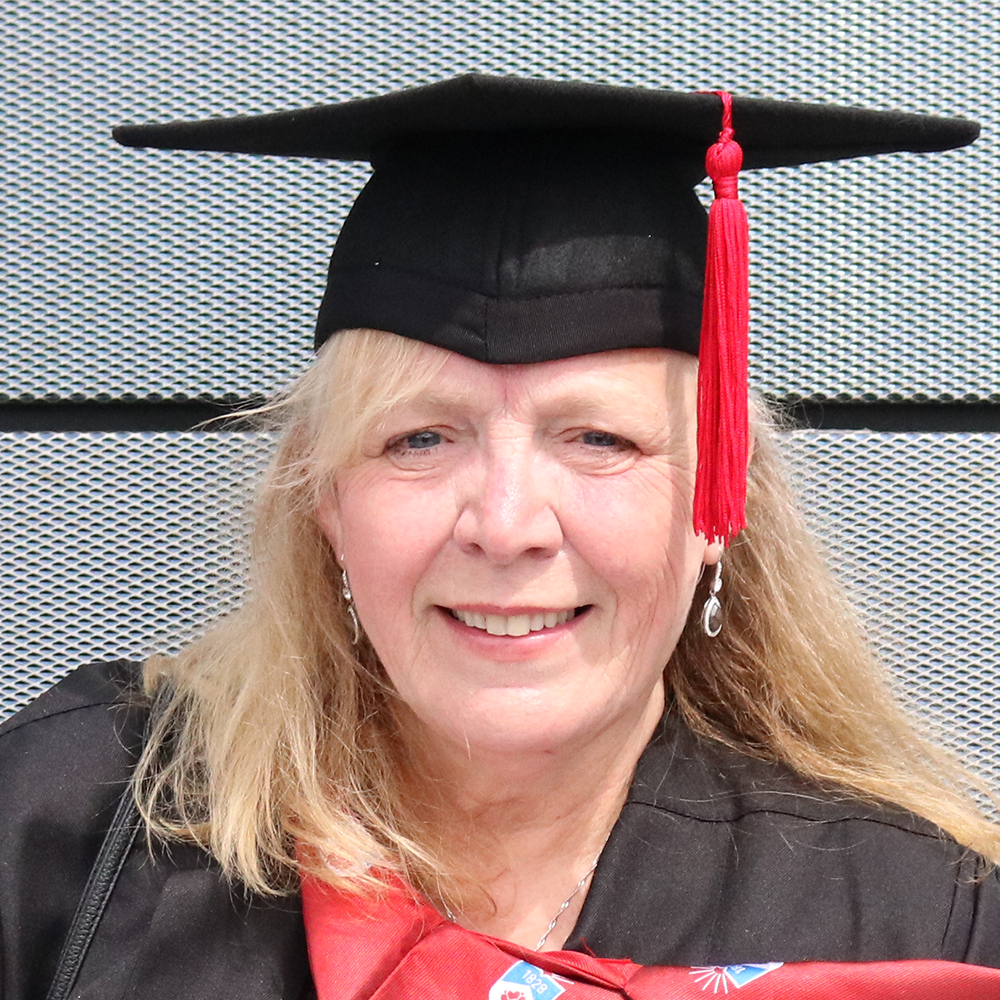 Partner graduate student Maxine Williams