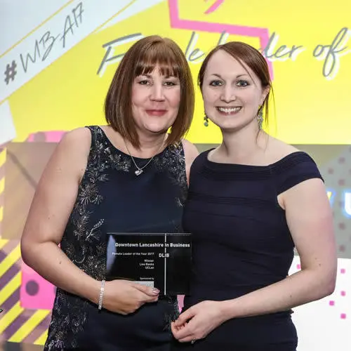 Lisa Banks with her award