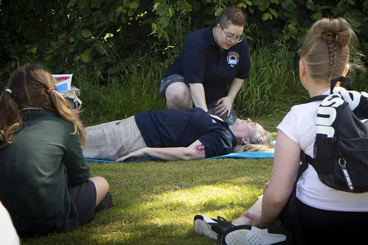 Weeton Primary School children learn about emergency care.
