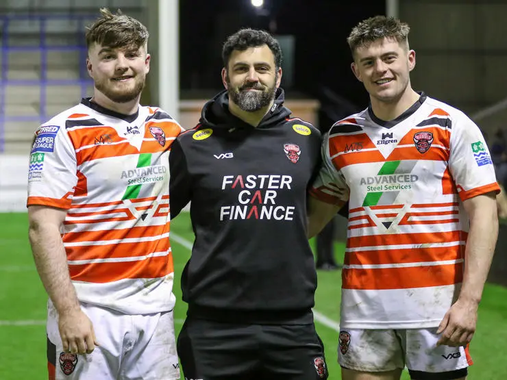 Jacob (left) and Joe with Salford Red Devils Wales RL international Rhys Williams.