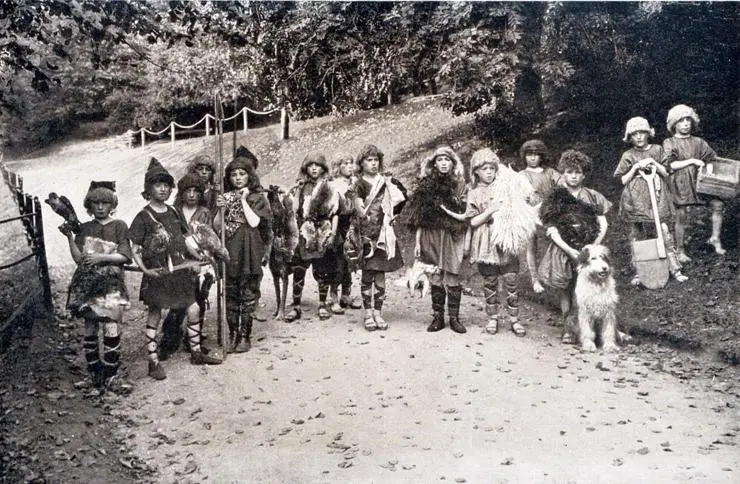 Children taking part in the pageant. Images courtesy of Preston Digital Archives.