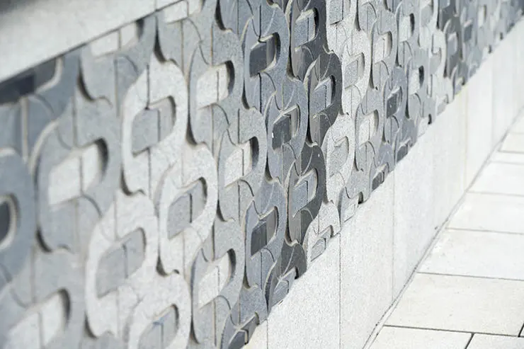 Close up of the sculptured wall.