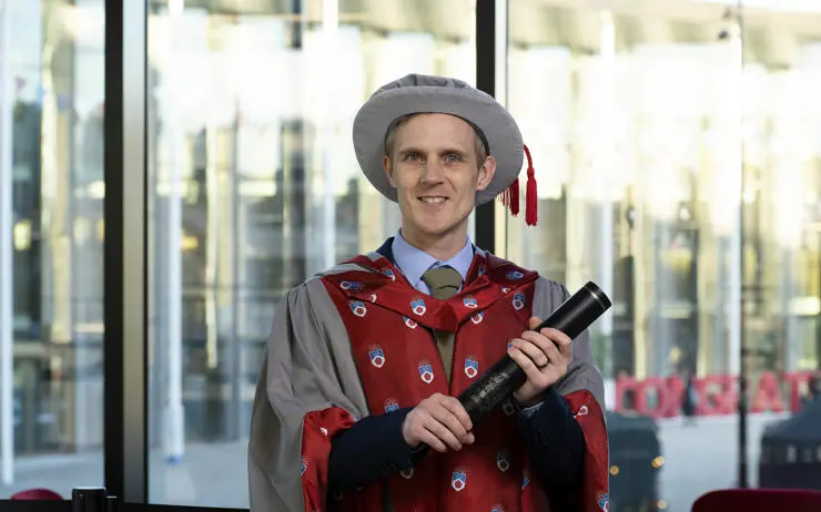Dr Jonathan Sinclair