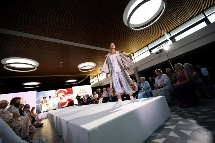 news-uclan fashion show (2)